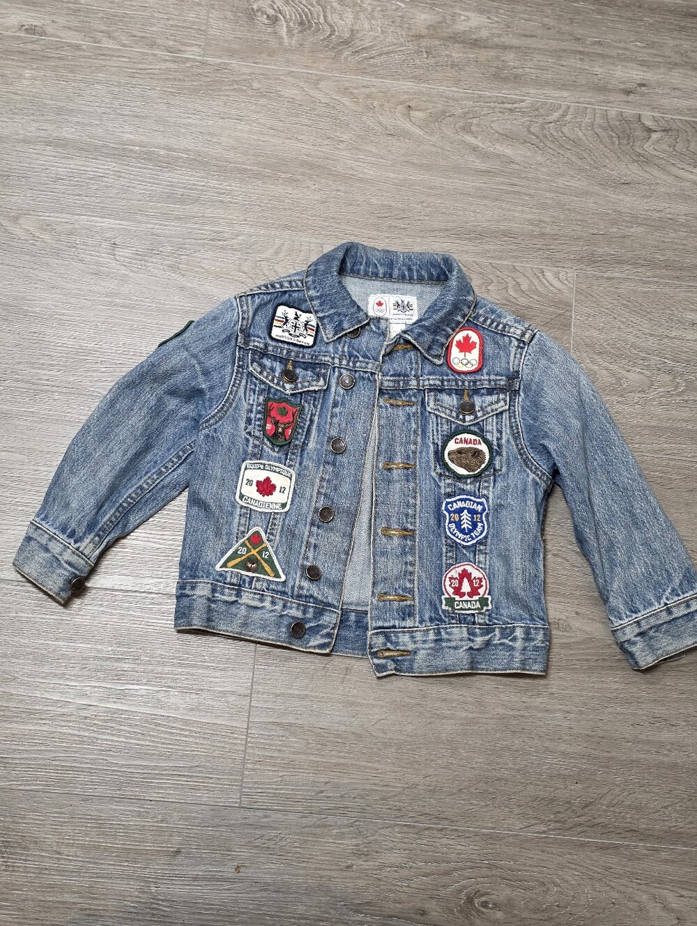 Olympics Team Canada Jean Jacket Toddlers Sz 3 Hudsons Bay Co. Patches 2012
